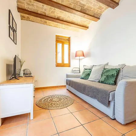 Flat 1 Bedroom Historical Center Daire